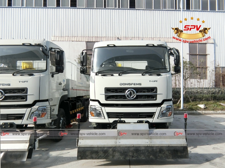 Front view of Sewer Jetting Truck Dongfeng Kinland Front view of Sewer Jetting Truck Dongfeng Kinland